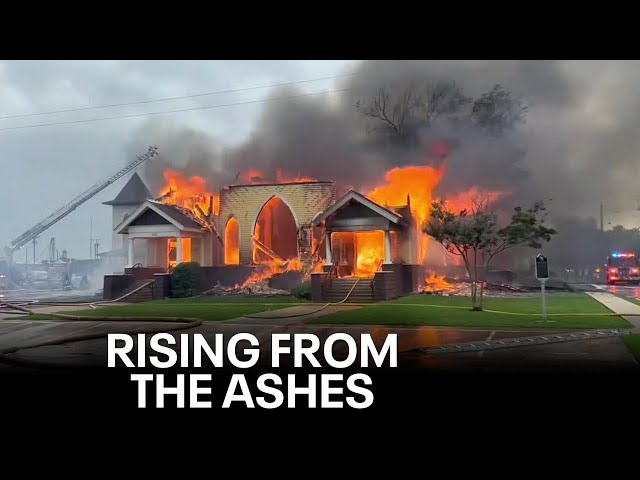 ⁣Community rallies around Royse City church members after fire burns down sanctuary