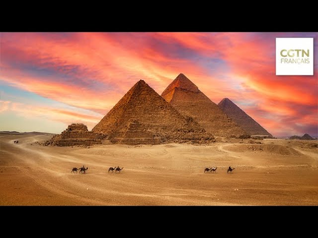 ⁣Plus de 300 mille touristes chinois visiteront l'Égypte en 2024