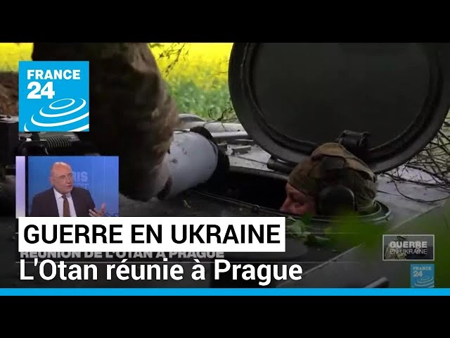 ⁣L'Otan réunie à Prague cherche des armes pour l'Ukraine et s'interroge sur leur usage
