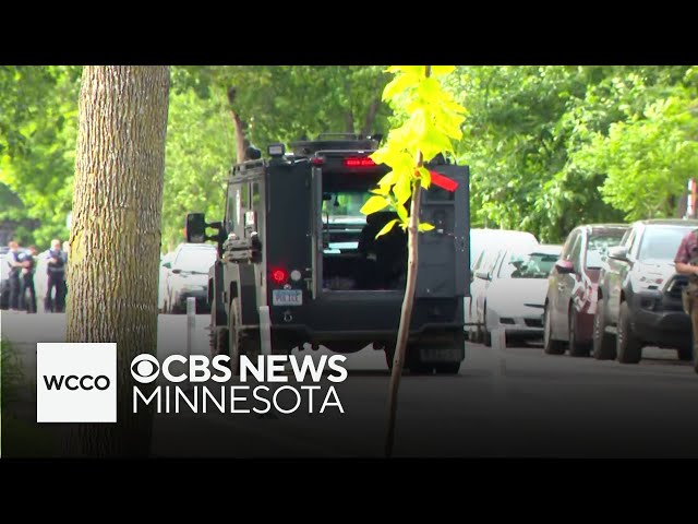 ⁣Minneapolis police officer among those dead in shooting