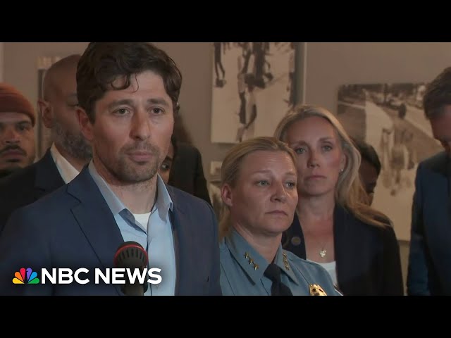 ⁣Mayor speaks out after Minneapolis officer, 3 others killed in shooting
