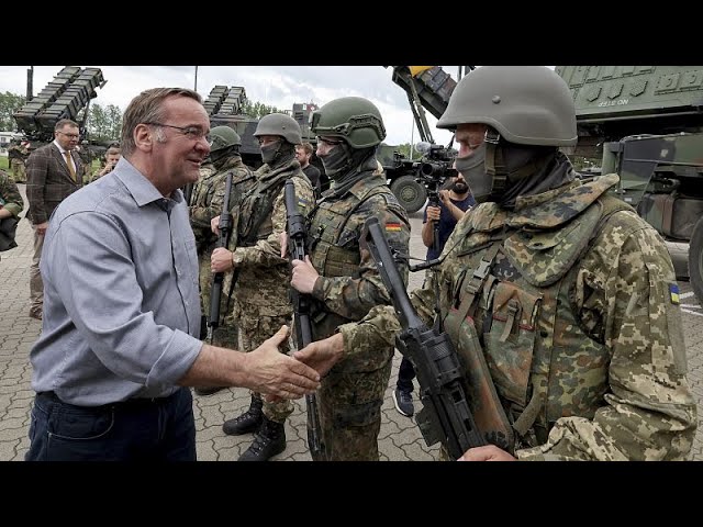 ⁣Alemania anuncia un paquete de ayuda militar a Ucrania de 500 millones de euros
