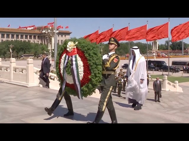 ⁣UAE's president lays wreath at Monument to the People's Heroes in Beijing