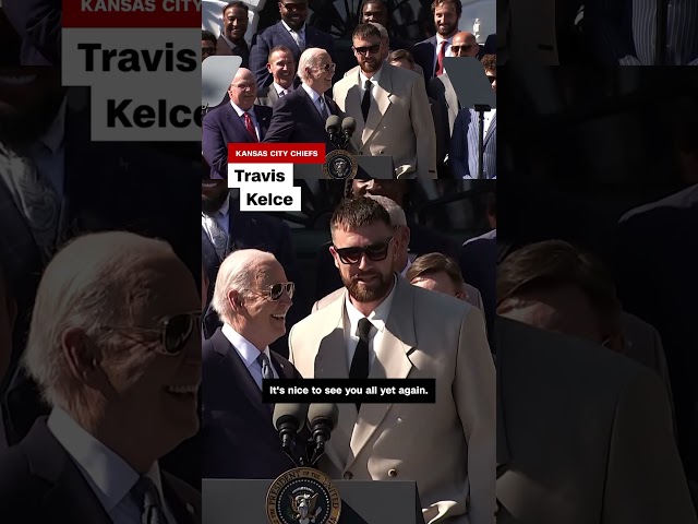 ⁣Travis Kelce tried to speak at the White House podium last year. Here’s what happened this time