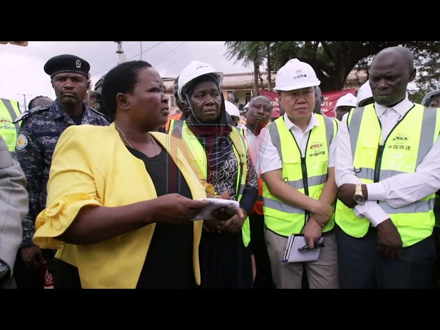 ⁣Premier Nabbanja calls for better city road works