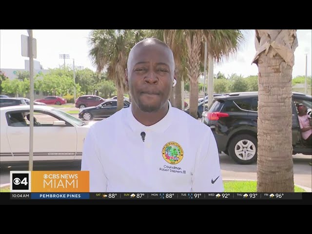 ⁣Miami Gardens councilman shares city's hurricane supplies giveaway