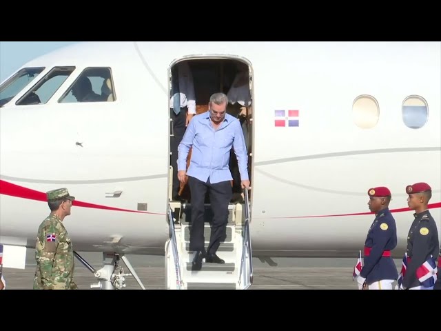 ⁣Presidente Abinader regresa al país tras su viaje oficial a Europa