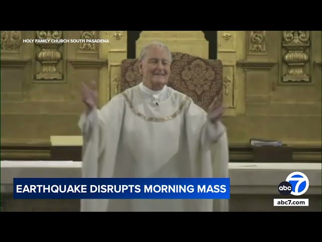 ⁣"Must be a sign" - earthquake strikes during SoCal church sermon
