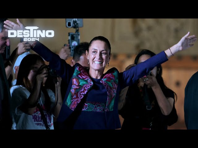 Sheinbaum celebra su victoria electoral en un Zócalo capitalino abarrotado por simpatizantes