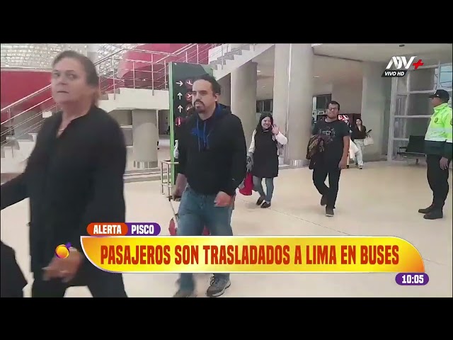 ⁣Pasajeros varados en Pisco son trasladados a Lima en buses por parte de la aerolínea