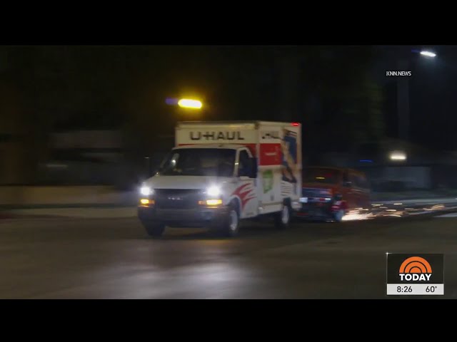 ⁣Chase driver steals U-Haul with pickup on trailer