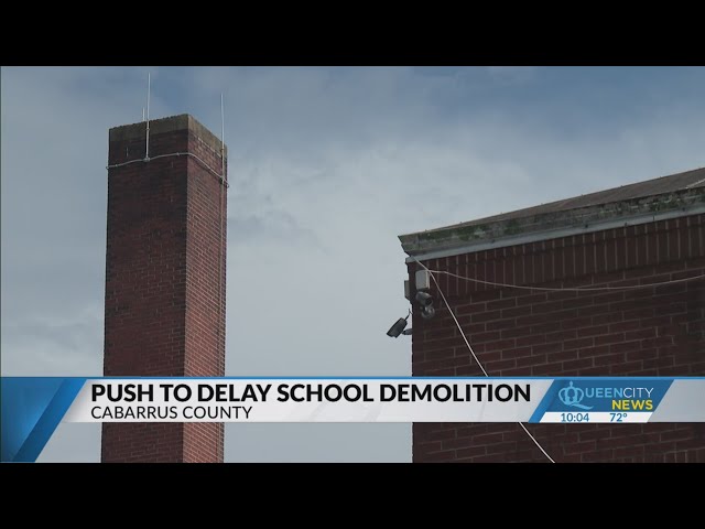 ⁣Cabarrus County residents push to delay the demolition of elementary school