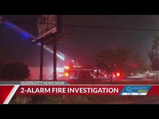 ⁣2-alarm fire breaks out at South Blvd. warehouse