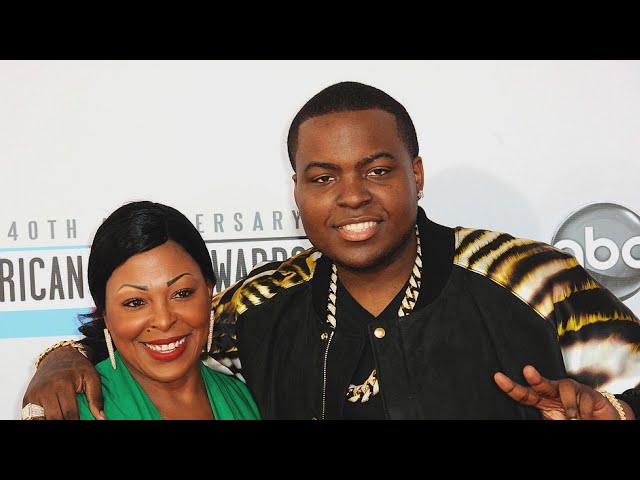 ⁣Singer Sean Kingston back home after bailing out of South Florida jail | Quickcast