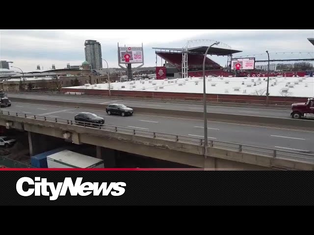 ⁣Gardiner Expressway travel times soaring due to construction