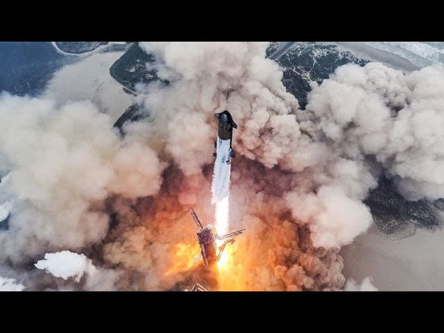 ⁣SpaceX achève (finalement) avec succès le vol d'essai de la méga-fusée Starship