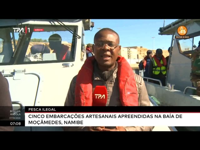 ⁣Pesca ilegal - Cinco embarcações artesanais apreendidas na Baía de Moçâmedes, Namibe