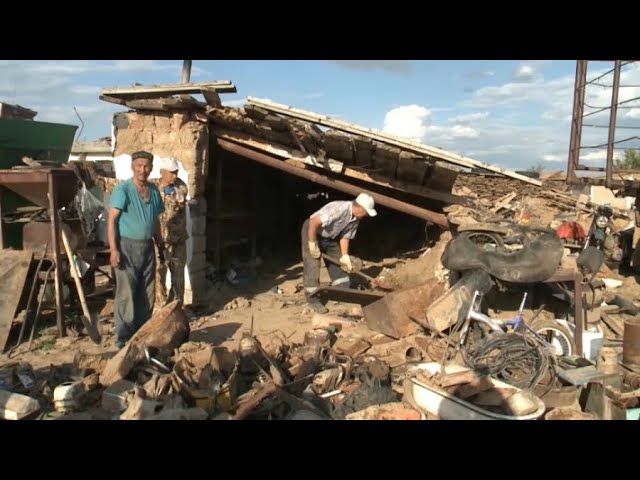⁣Ни один дом не уцелел после паводка в селе Кызыл Жулдыз