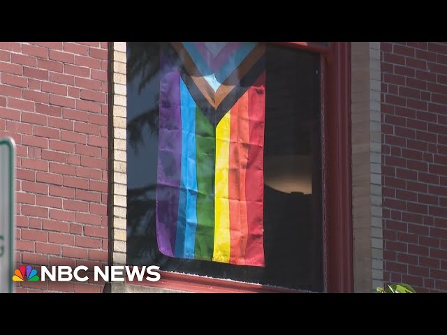 ⁣Shooting being investigated for targeting Oregon library's Pride flag