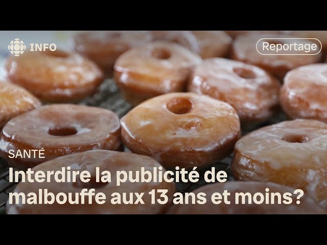 ⁣Pression pour interdire la publicité de malbouffe auprès des enfants