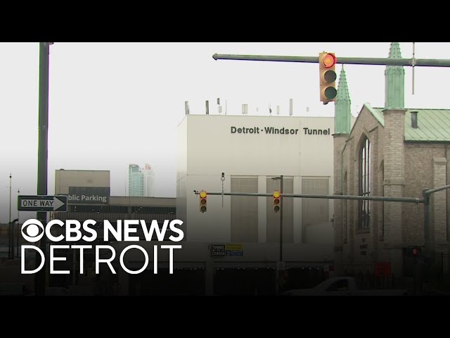 ⁣Detroit-Windsor Tunnel to stay open despite possible strike