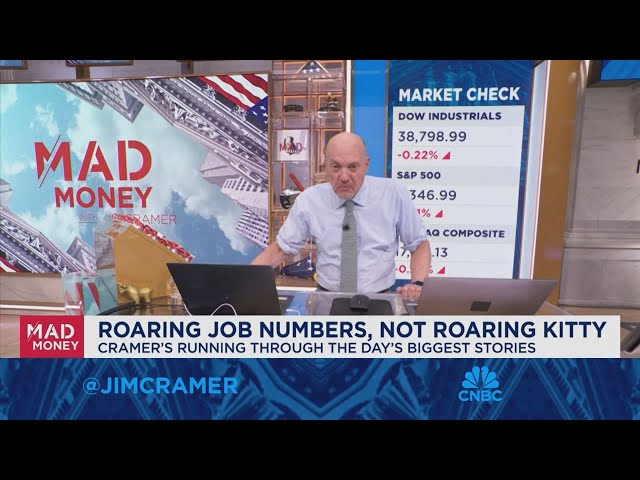 ⁣This economy is creating jobs like there's no tomorrow, says Jim Cramer