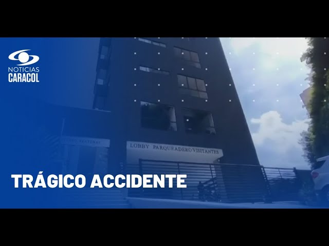 ⁣Un muerto y un herido deja desplome de ascensor en edificio de más de 20 pisos en Medellín