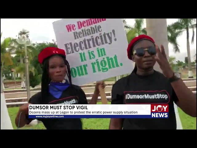 ⁣Dumsor Must Stop: Dozens mass up at Legon to protest the erratic power supply situation. #JoyNews