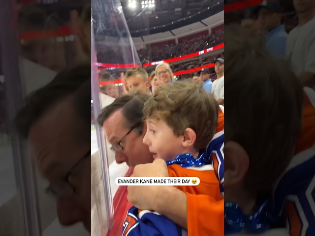 ⁣Evander Kane Hooks Up A Young Oilers Fan 