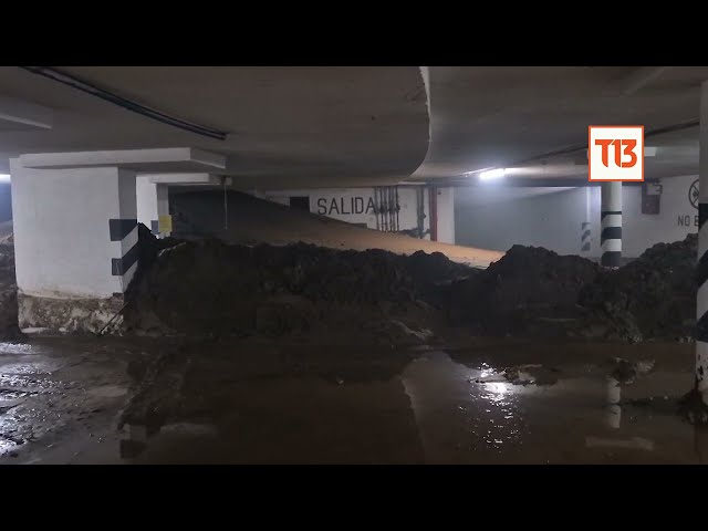 ⁣Administrador de edificio aledaño a Euro Marina II por daños: "Se nos vino todo el aluvión"