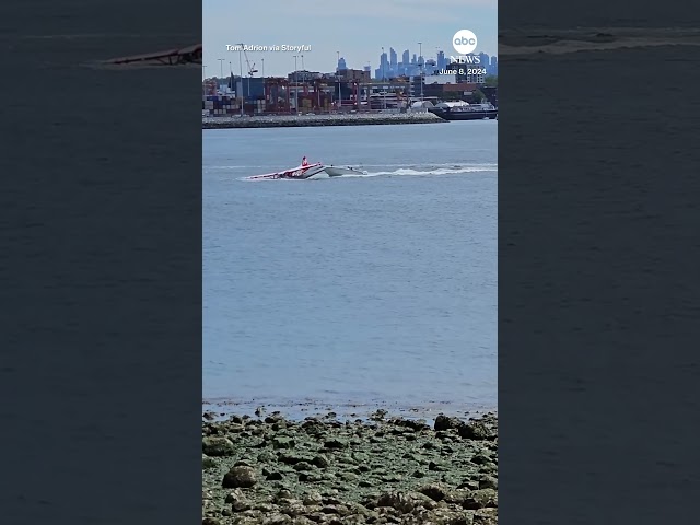 ⁣Seaplane collides with boat in Vancouver harbor