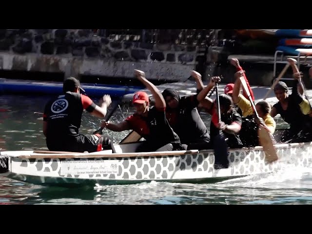 ⁣GLOBALink | Cape Town celebrates Chinese Dragon Boat Festival with thrilling races
