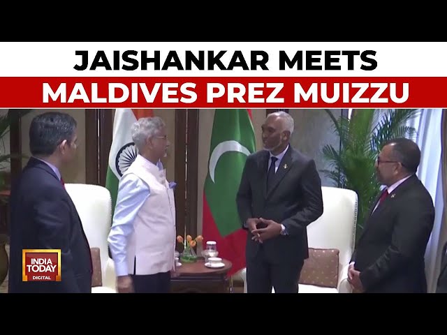 ⁣Union Minister S Jaishankar Meets Maldives President Mohamed Muizzu | India Today News