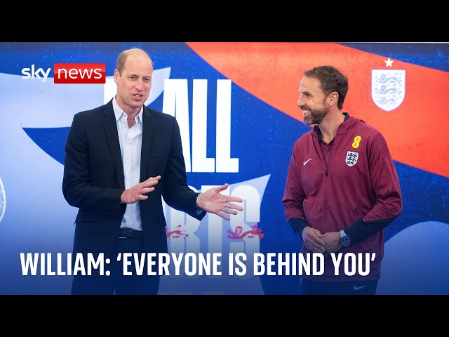 ⁣Prince William meets England team ahead of Euros