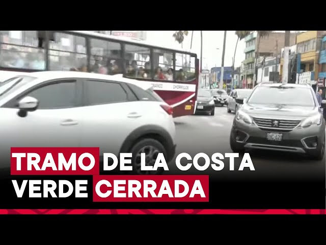 ⁣Chorrillos: caos vehicular por desvíos tras cierre de tramo en la Costa Verde