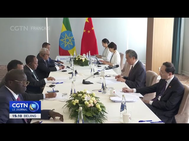 ⁣BRICS : Wang Yi s'entretient avec plusieurs ministres des Affaires étrangères