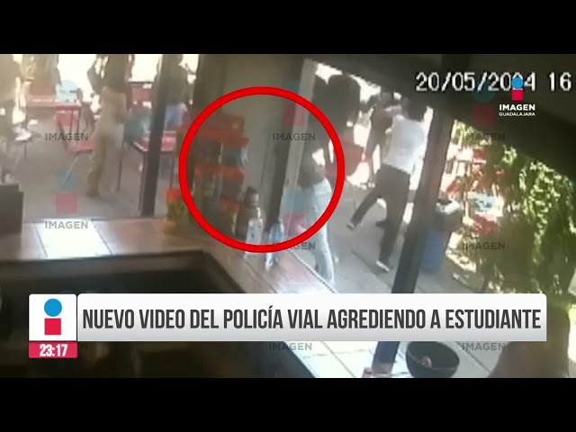 ⁣VIDEO: Policía vial agrede a estudiante en Guadalajara | Imagen Noticias GDL con Rey Suárez