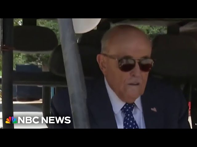 ⁣Giuliani says he has ‘no’ regrets after posting bond in Arizona fake electors case
