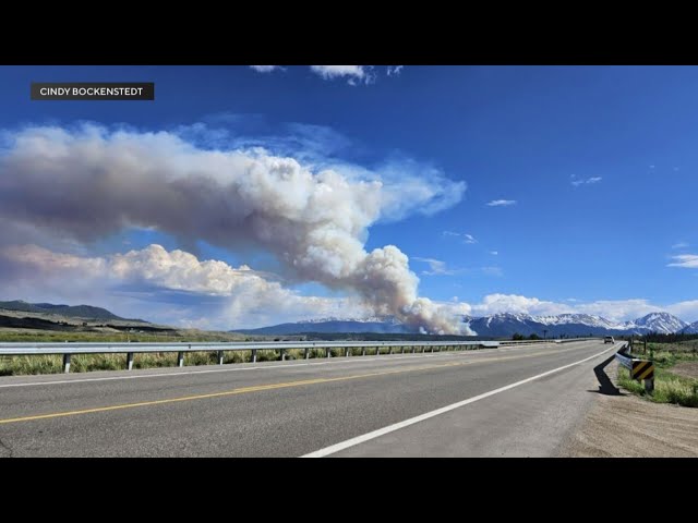 ⁣Colorado wildfire burns near Twin Lakes near Leadville