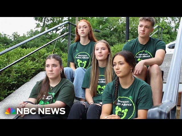 ⁣Sandy Hook survivors reflect upon the bittersweet time of graduation