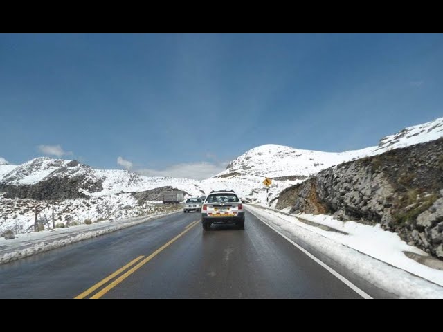 ⁣Ayacucho: Más de 3 mil pasajeros quedan varados por nevada
