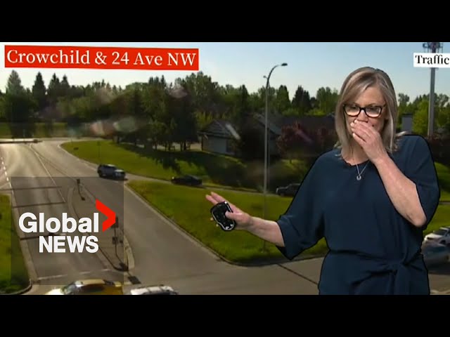 ⁣“How?”: Car caught driving in wrong direction on highway during live TV traffic update