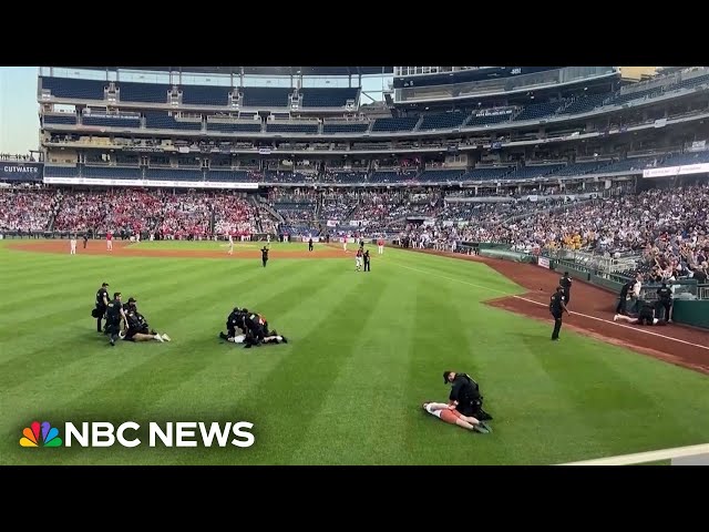 ⁣Watch: Protesters disrupt Congressional Baseball Game at Nationals Stadium
