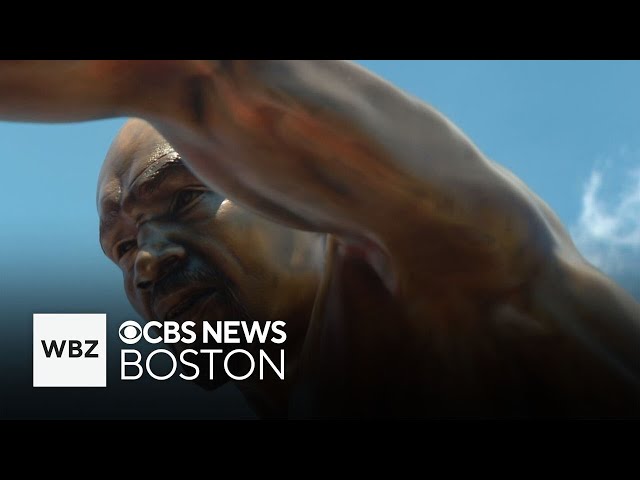 ⁣"Marvelous" Marvin Hagler honored in hometown of Brockton with new statue