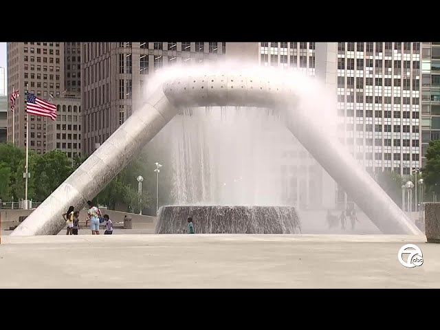 ⁣Hart Plaza's Dodge Fountain back in daily operation