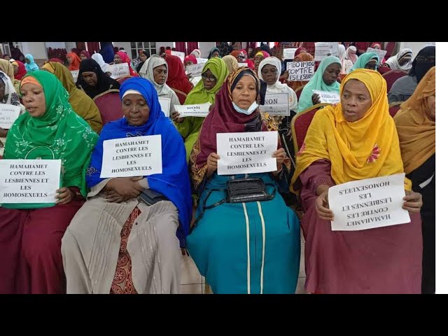 ⁣Les femmes comoriennes disent non aux lesbiennes malgré l'interdiction du régime d'Azali d