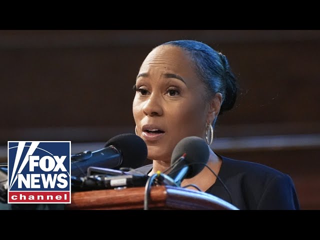⁣Fani Willis ROASTED for 'narcissistic' speech: 'A man is not a plan'