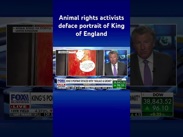 ⁣Protestors vandalize King Charles’ portrait with ‘Wallace & Gromit’ #shorts