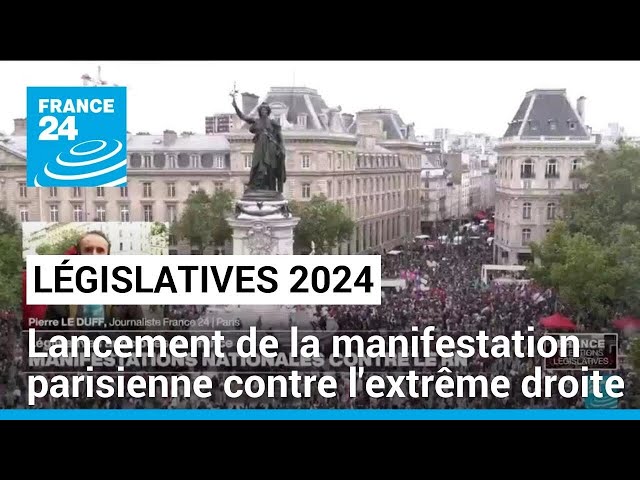 ⁣Législatives : la manifestation parisienne contre l'extrême droite s'est lancée • FRANCE 2