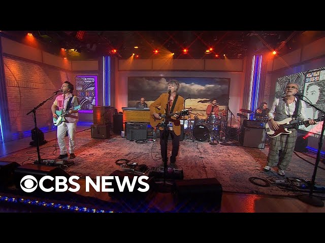 ⁣Saturday Sessions: Crowded House performs "Weather With You"